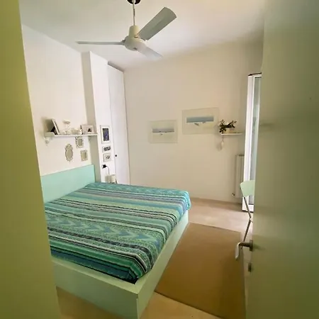 Appartamento Casa Nicla: Trilocale A 150mt Dal Mare Con Ampio Terrazzo *