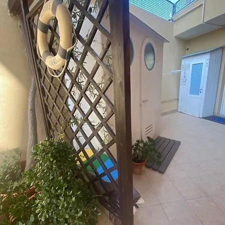 Casa Nicla: Trilocale A 150mt Dal Mare Con Ampio Terrazzo Appartamento