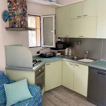 Casa Nicla: Trilocale A 150mt Dal Mare Con Ampio Terrazzo Appartamento *